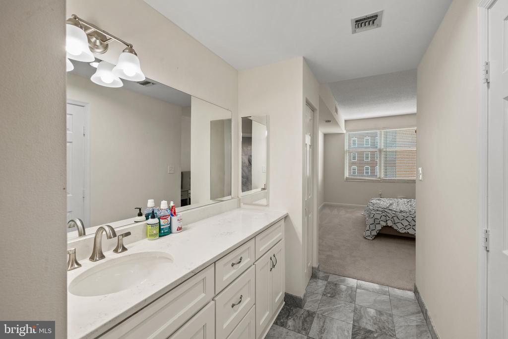 3801 CANTERBURY ROAD 708