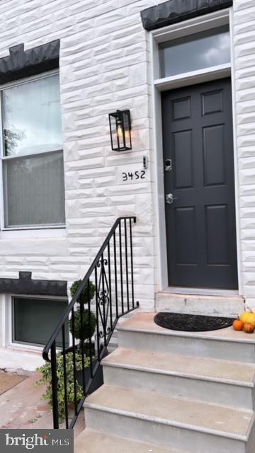 3452 ELM AVENUE 2