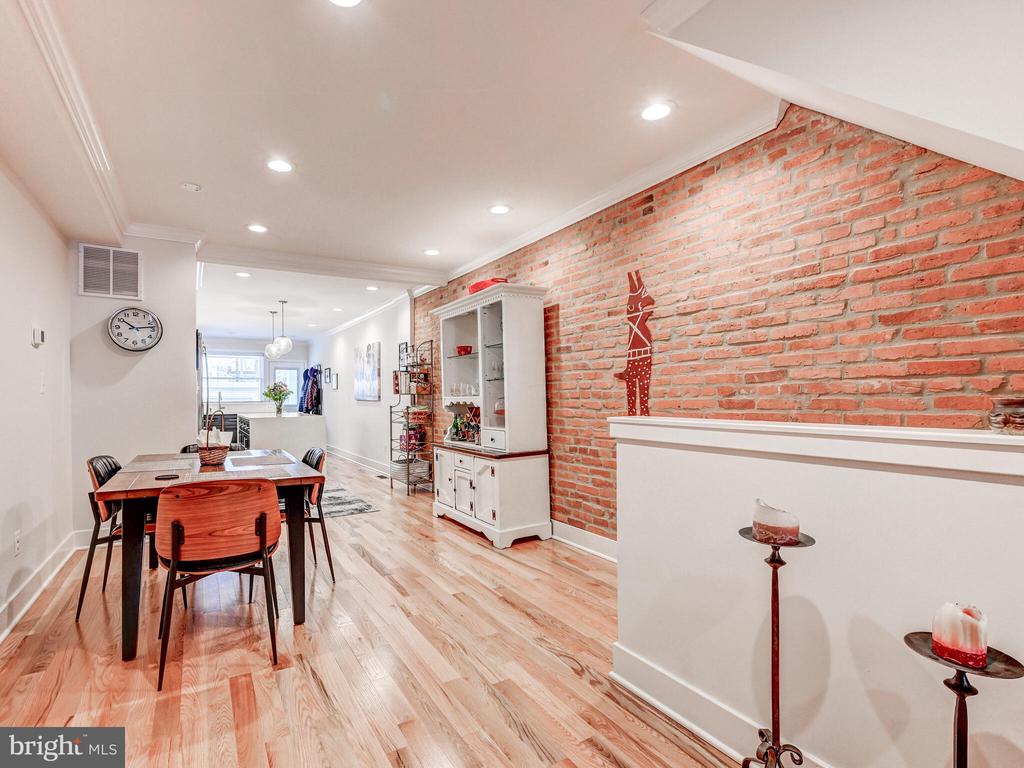 3110 FOSTER AVENUE