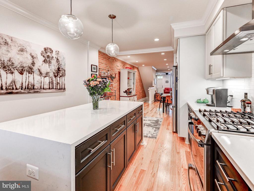 3110 FOSTER AVENUE