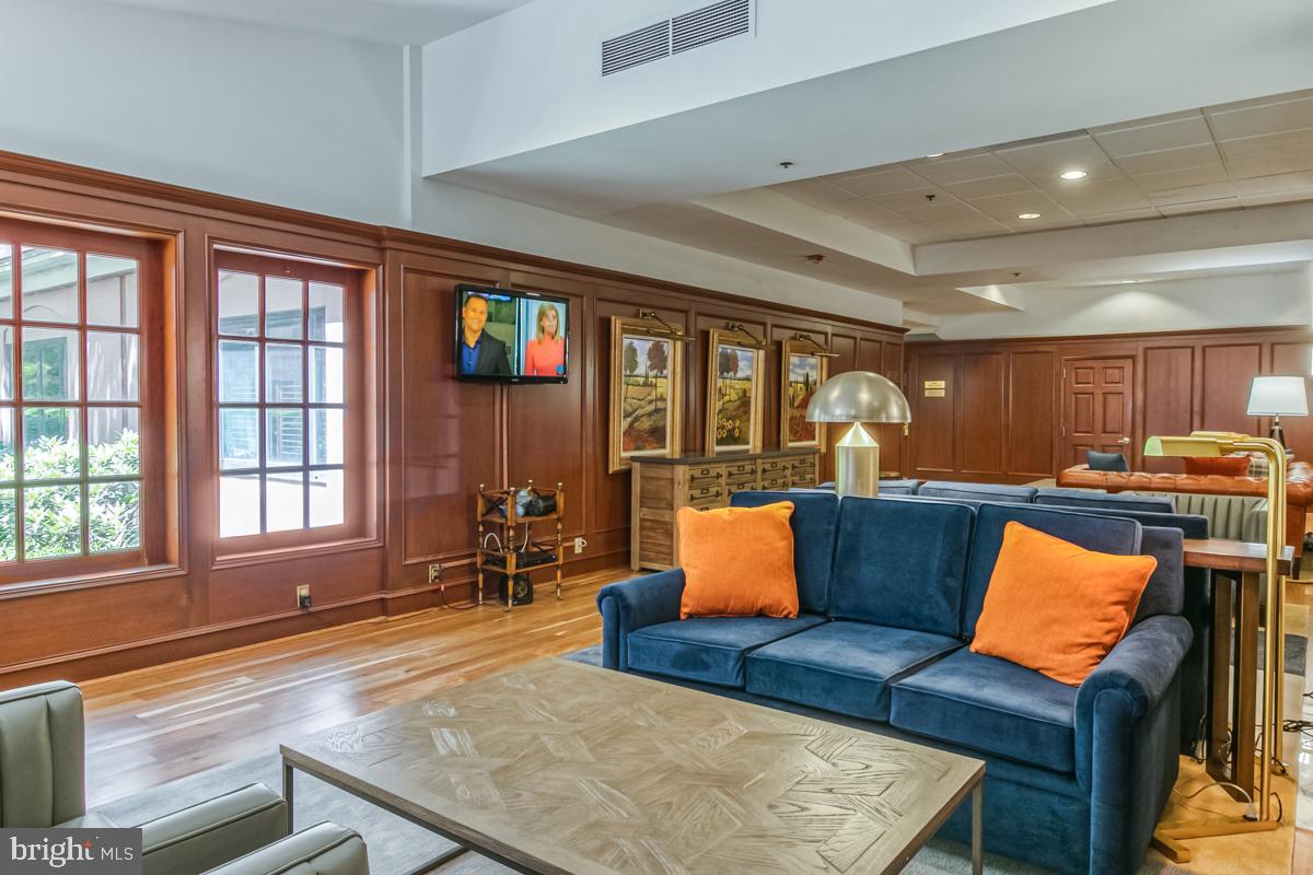 1000 FELL STREET 628