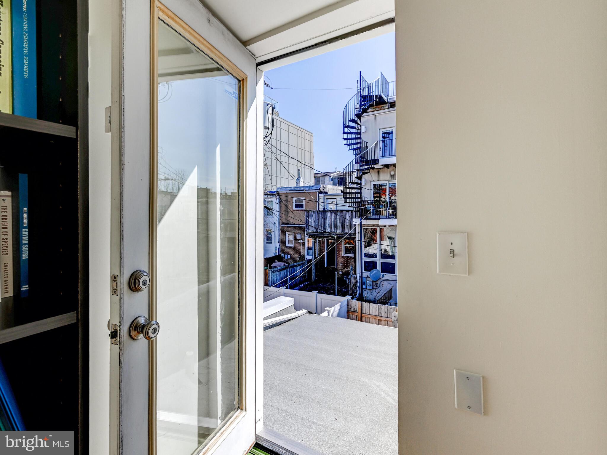 1013 S POTOMAC STREET