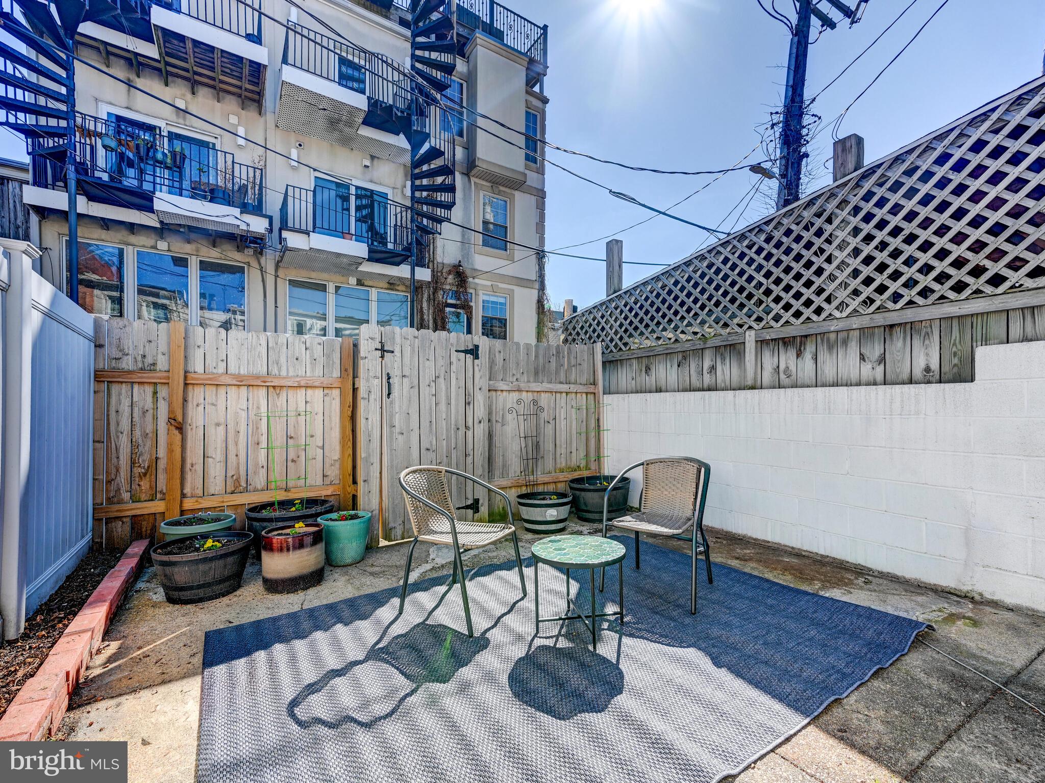 1013 S POTOMAC STREET