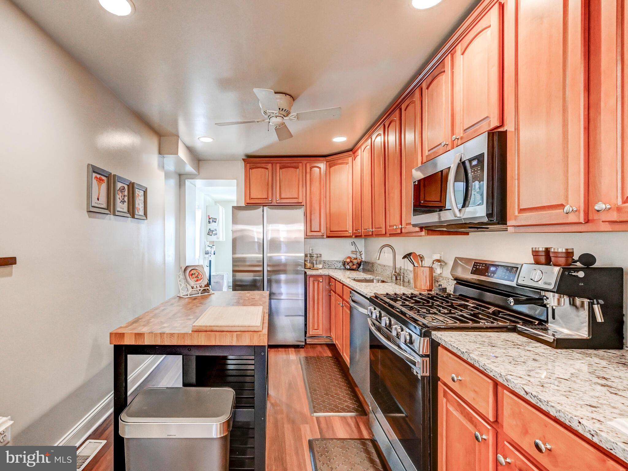 1013 S POTOMAC STREET