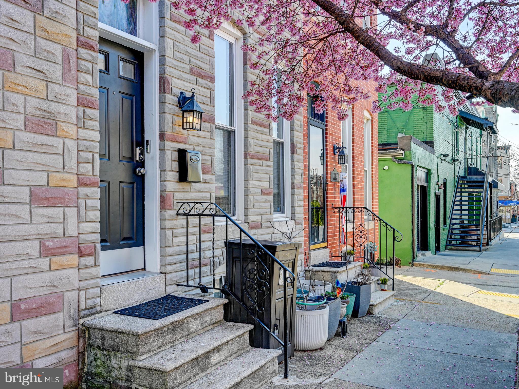 1013 S POTOMAC STREET