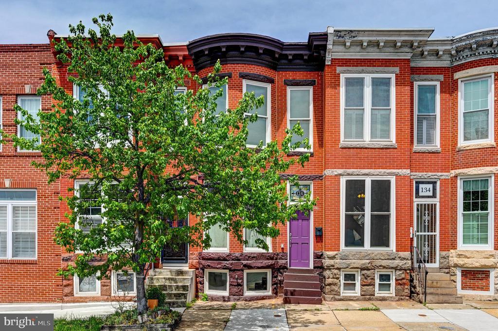 136 W OSTEND STREET