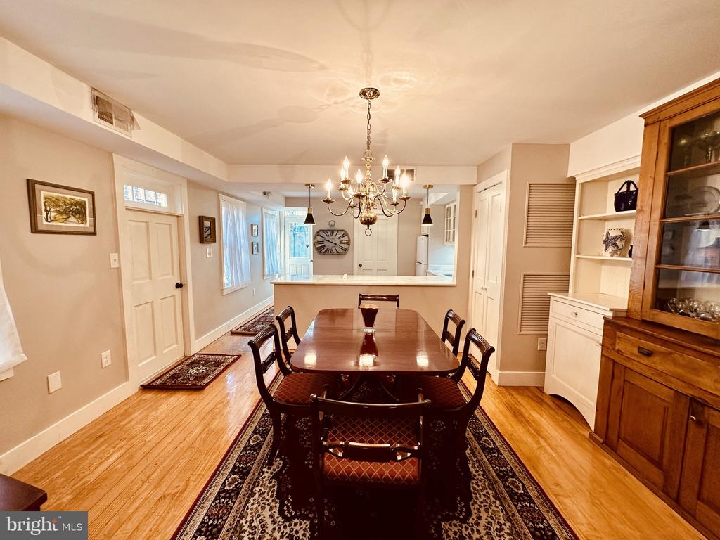 1627 ALICEANNA STREET