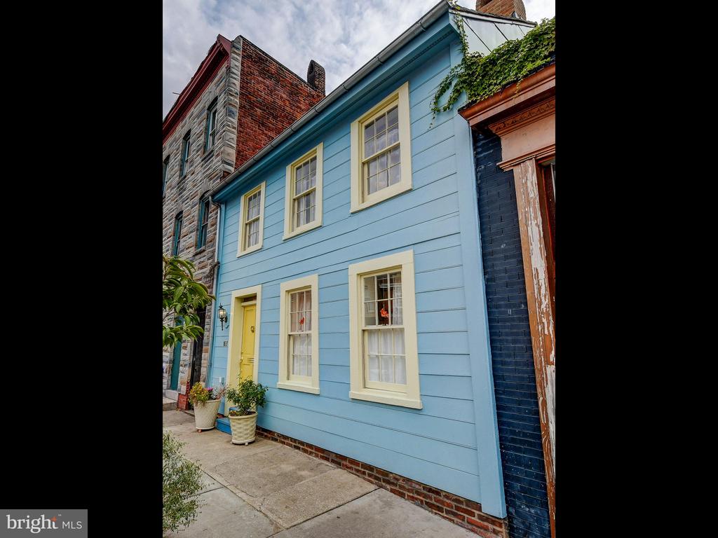 1627 ALICEANNA STREET