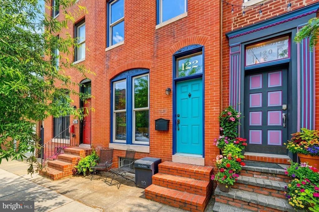 122 S COLLINGTON AVENUE