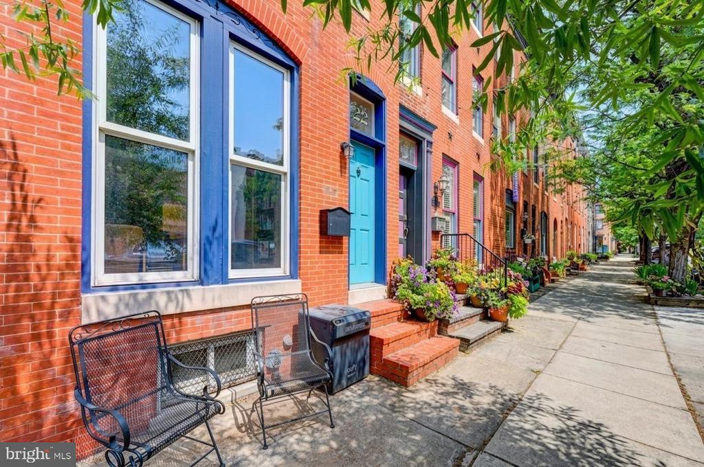 122 S COLLINGTON AVENUE