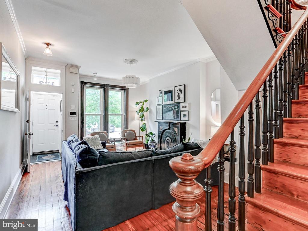 122 S COLLINGTON AVENUE