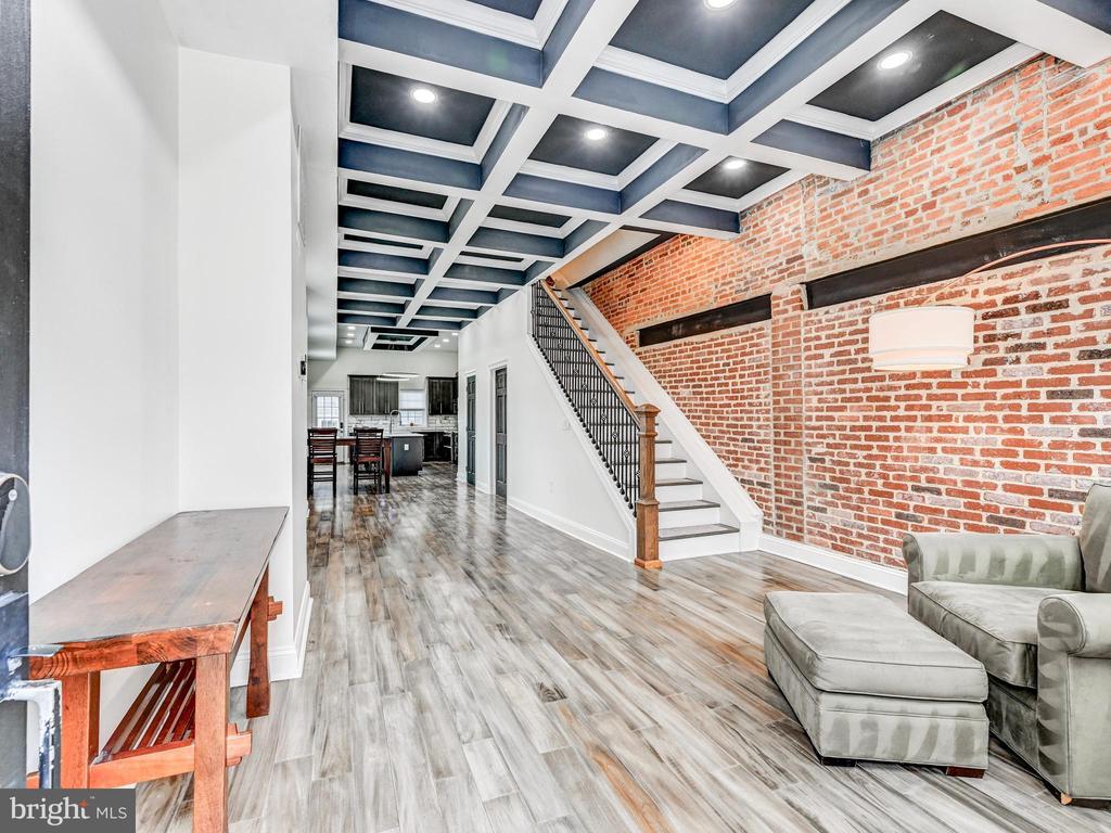 2100 E FAYETTE STREET