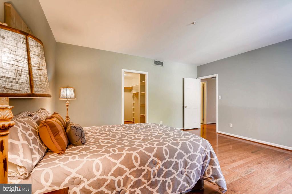 1000 FELL STREET Unit: 219