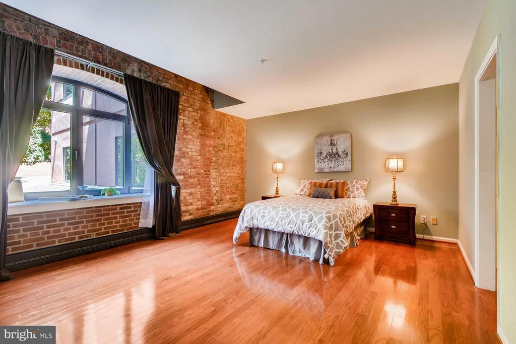 1000 FELL STREET Unit: 219