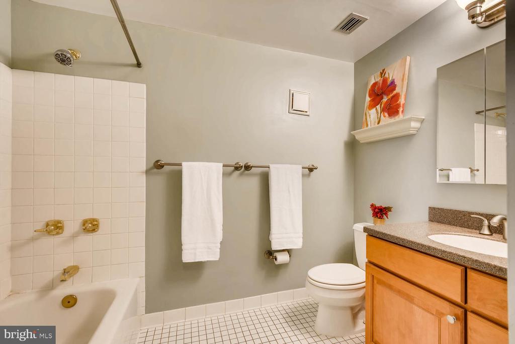 1000 FELL STREET Unit: 219