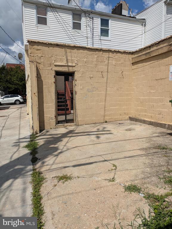 127 S CASTLE STREET