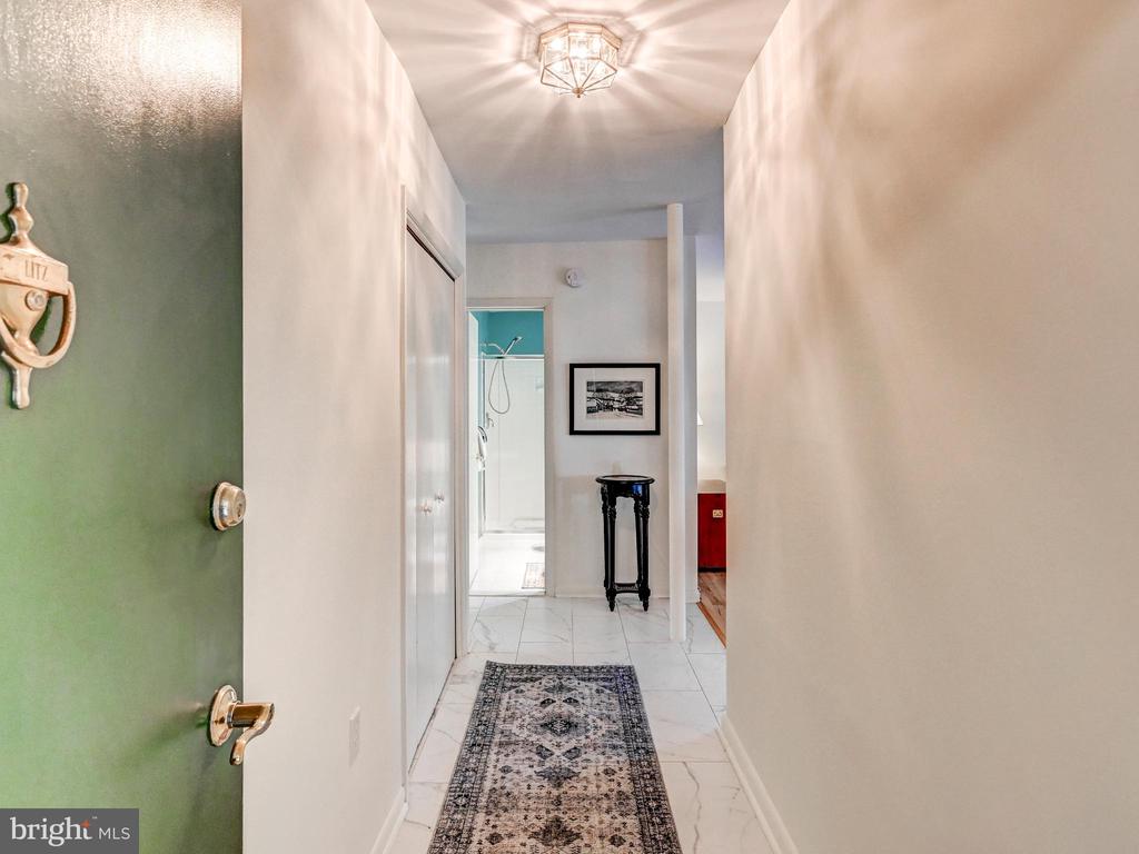 19 HAMILL ROAD Unit: 19A