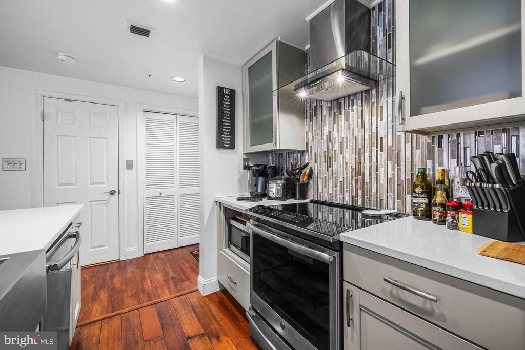 1000 FELL STREET Unit: 319