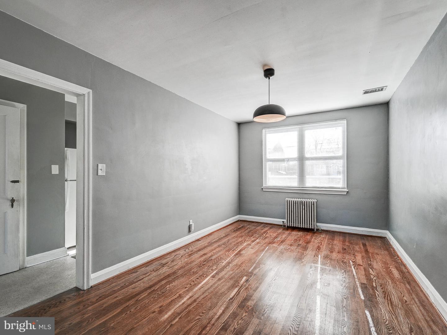 237 Linden AVENUE