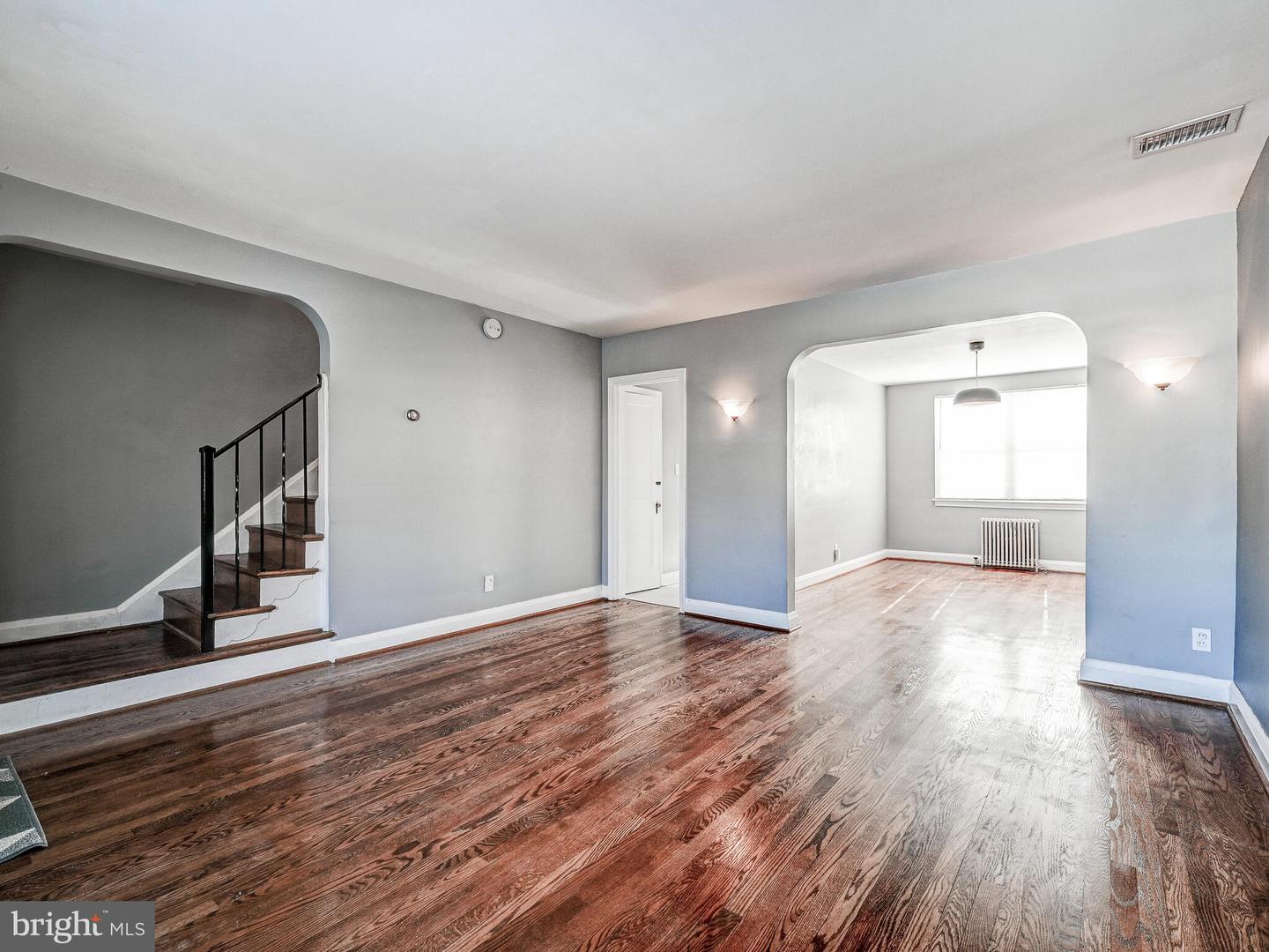 237 Linden AVENUE