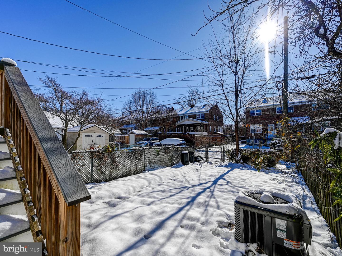 237 Linden AVENUE