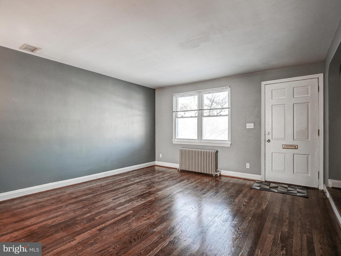 237 Linden AVENUE