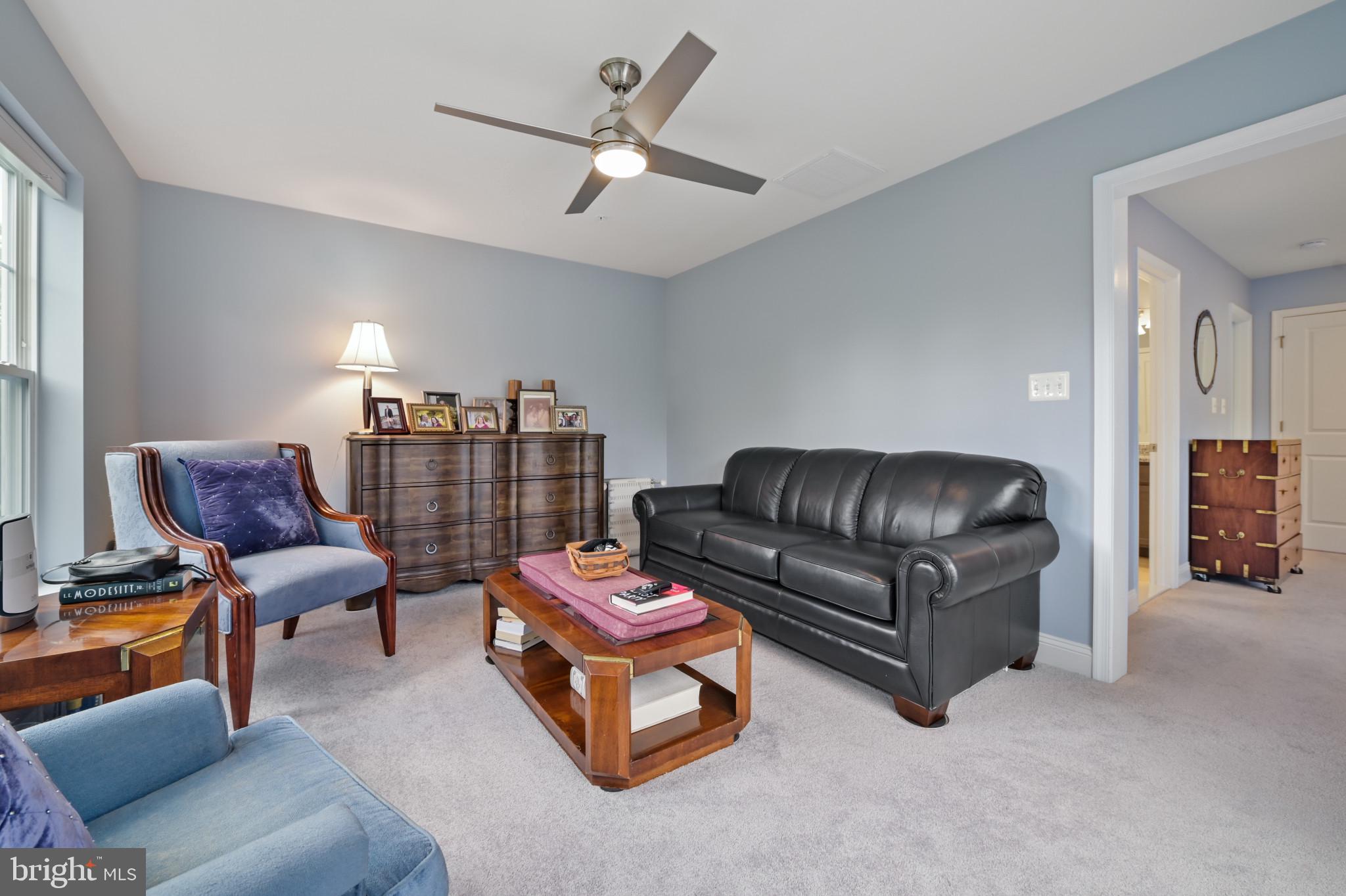 25 Greensborough Rd