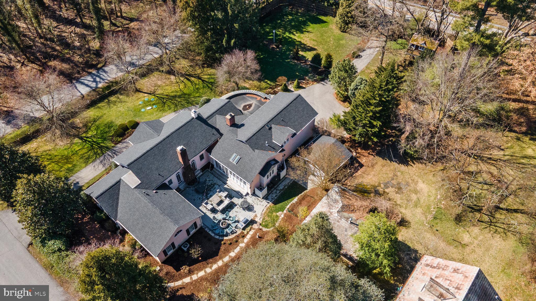 7906 Sherwood Ave