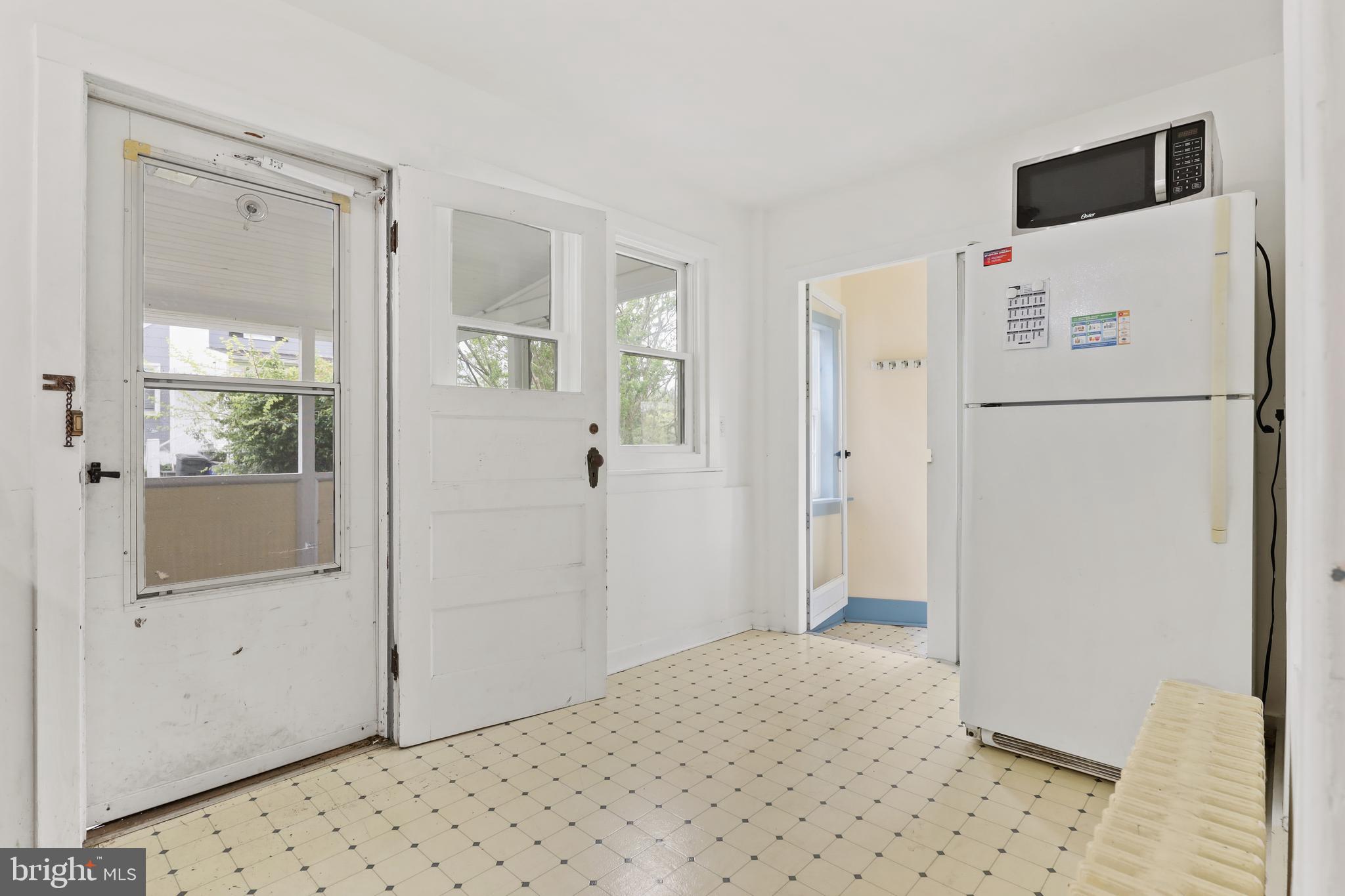 14002 Hanover Pike