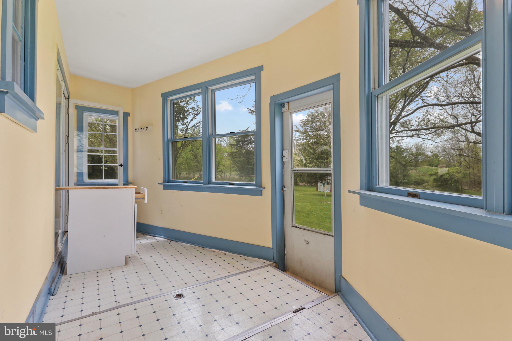 14002 Hanover Pike