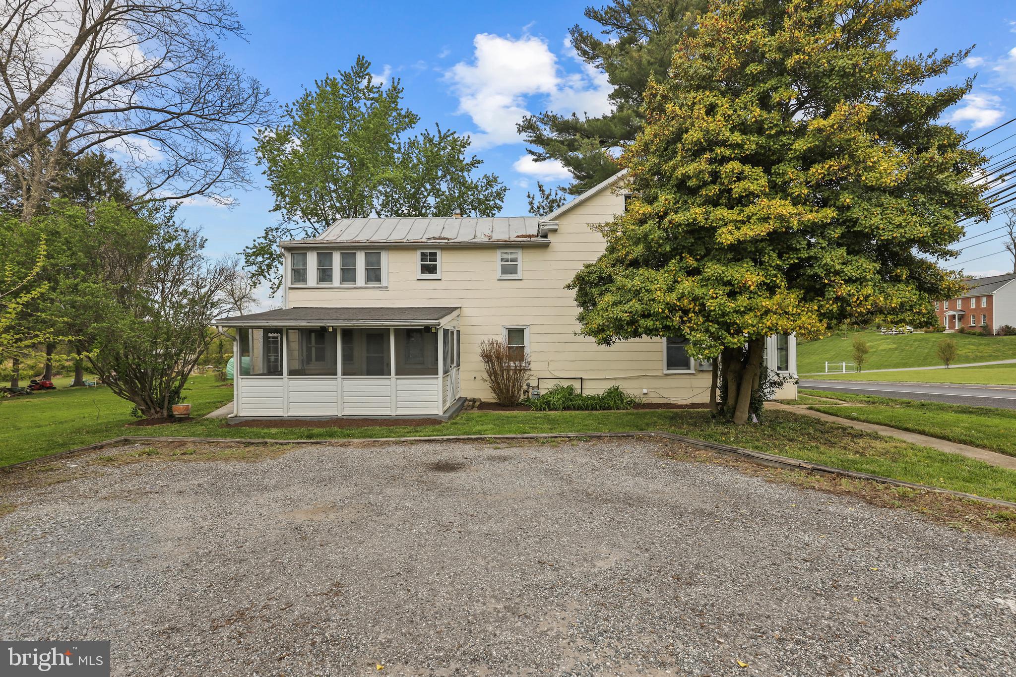14002 Hanover Pike