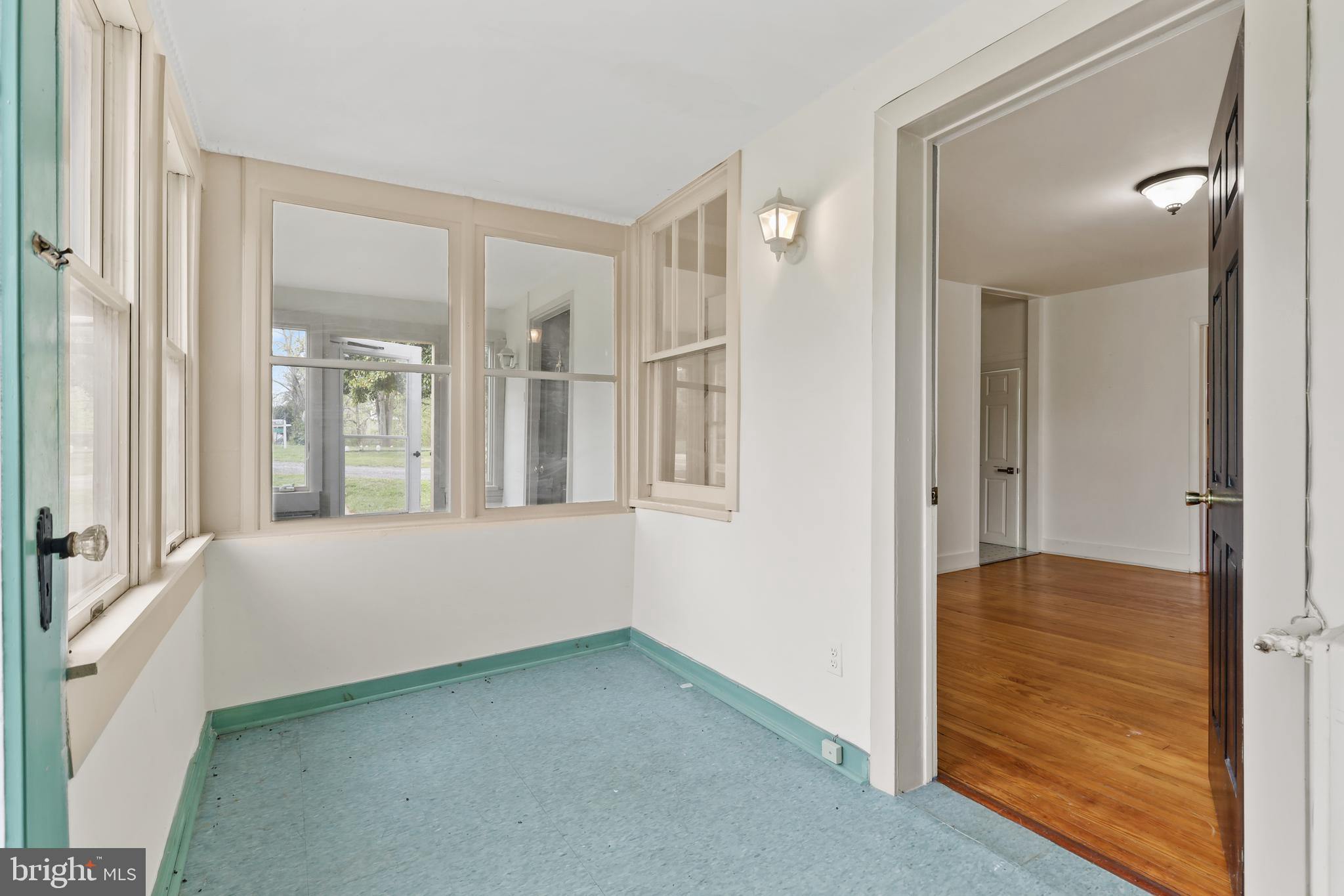 14002 Hanover Pike