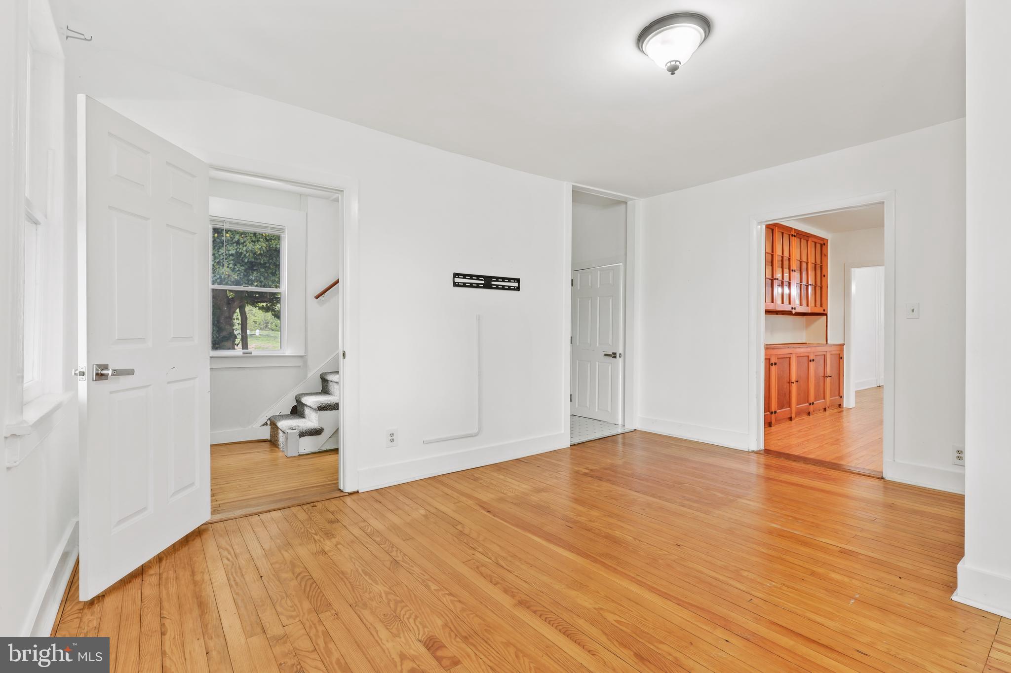 14002 Hanover Pike