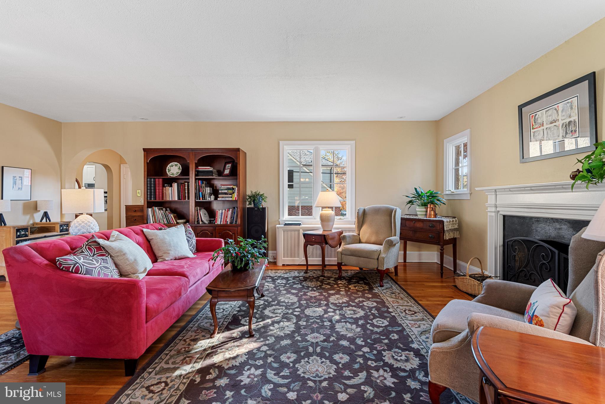 908 Old Oak Rd