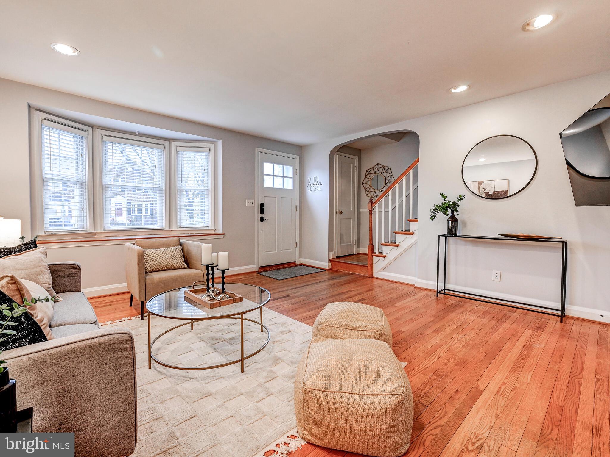 245 Brandon Rd