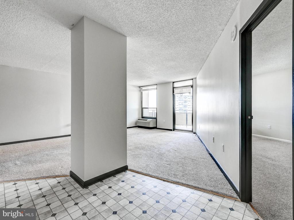 205 E JOPPA ROAD #901
