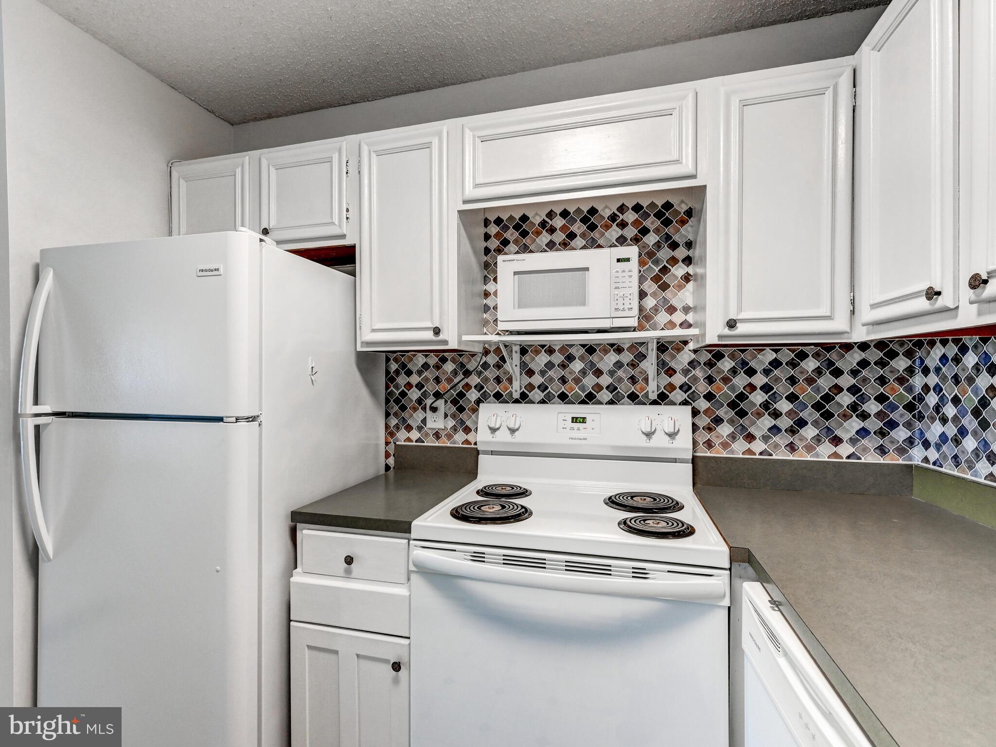 205 E JOPPA ROAD #901