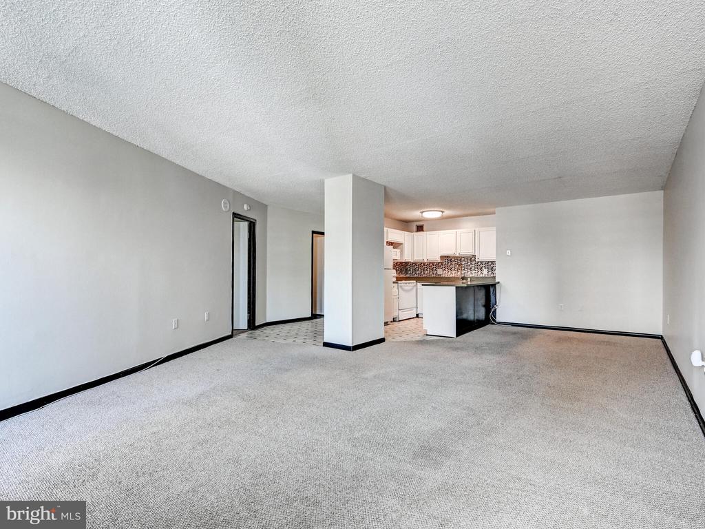 205 E JOPPA ROAD #901