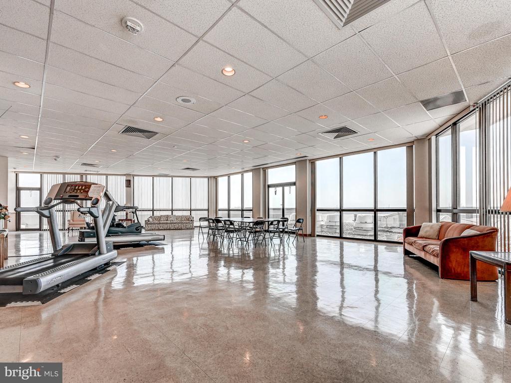 205 E JOPPA ROAD #901