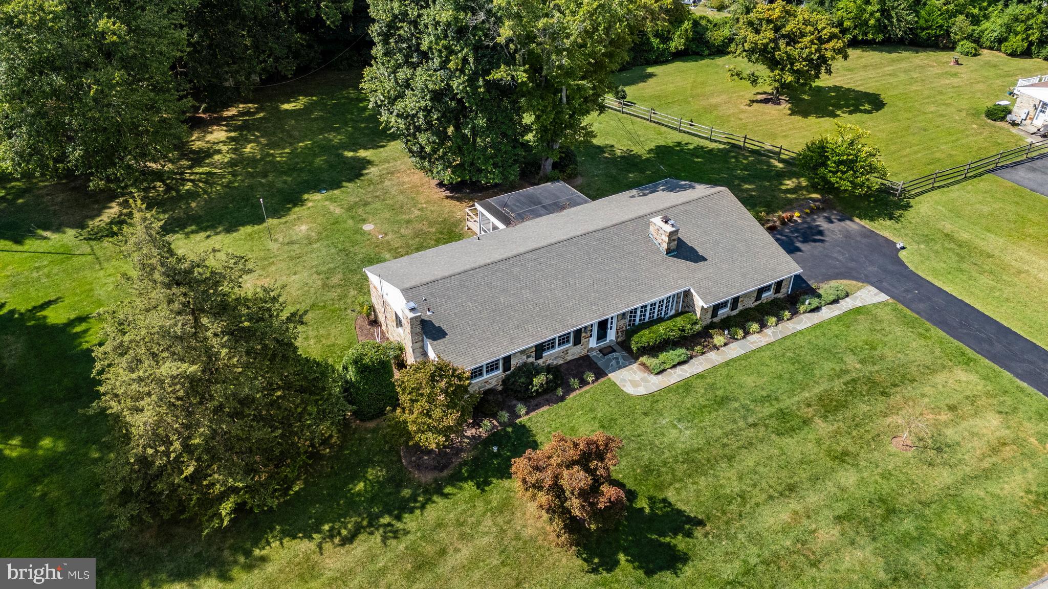 3 WINDEMERE PARKWAY