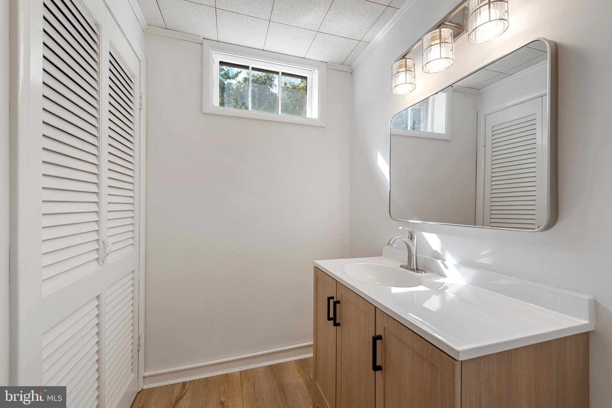 3 WINDEMERE PARKWAY