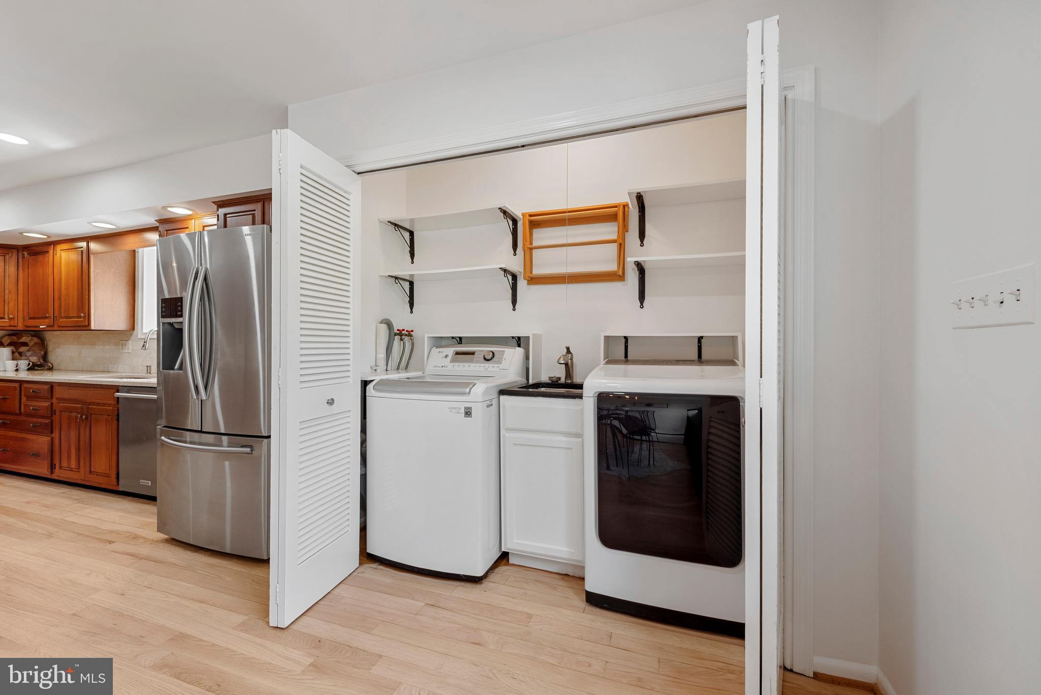 3 WINDEMERE PARKWAY