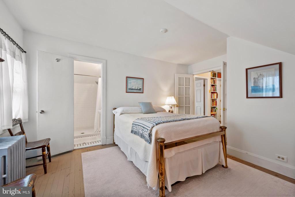 706 MURDOCK ROAD