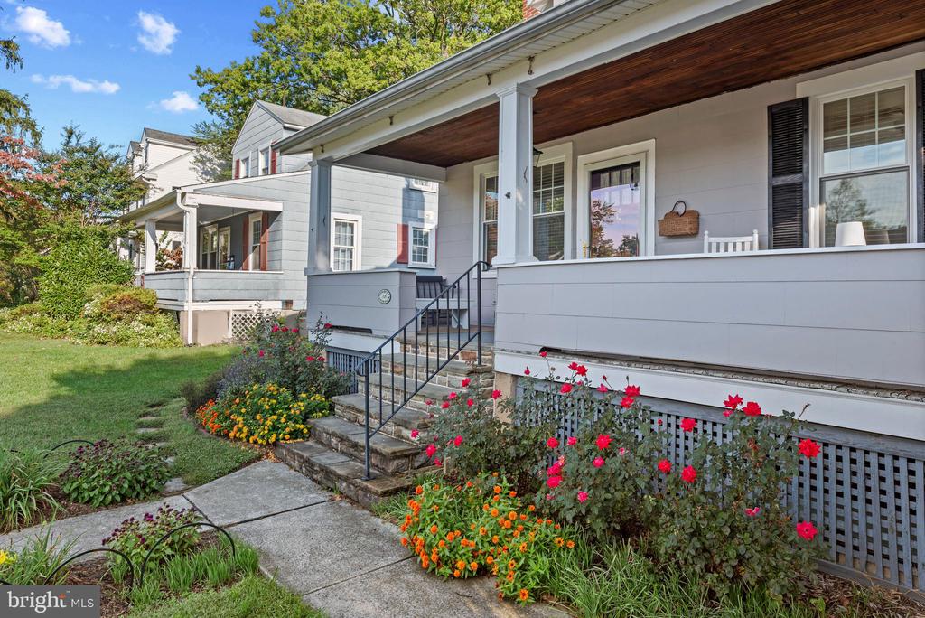 706 MURDOCK ROAD