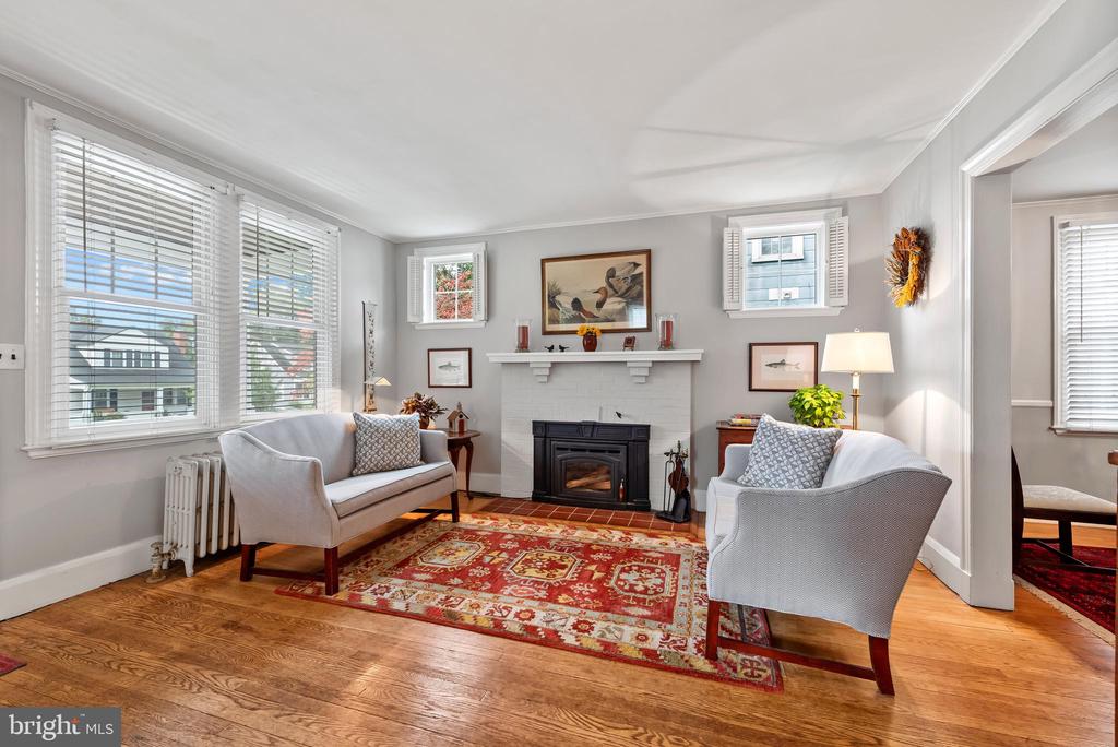 706 MURDOCK ROAD