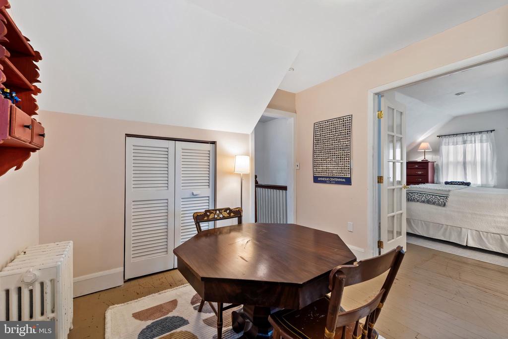 706 MURDOCK ROAD