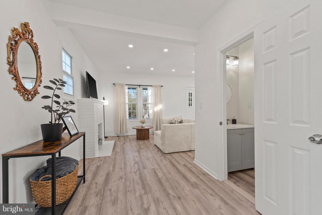 633 ANNESLIE ROAD