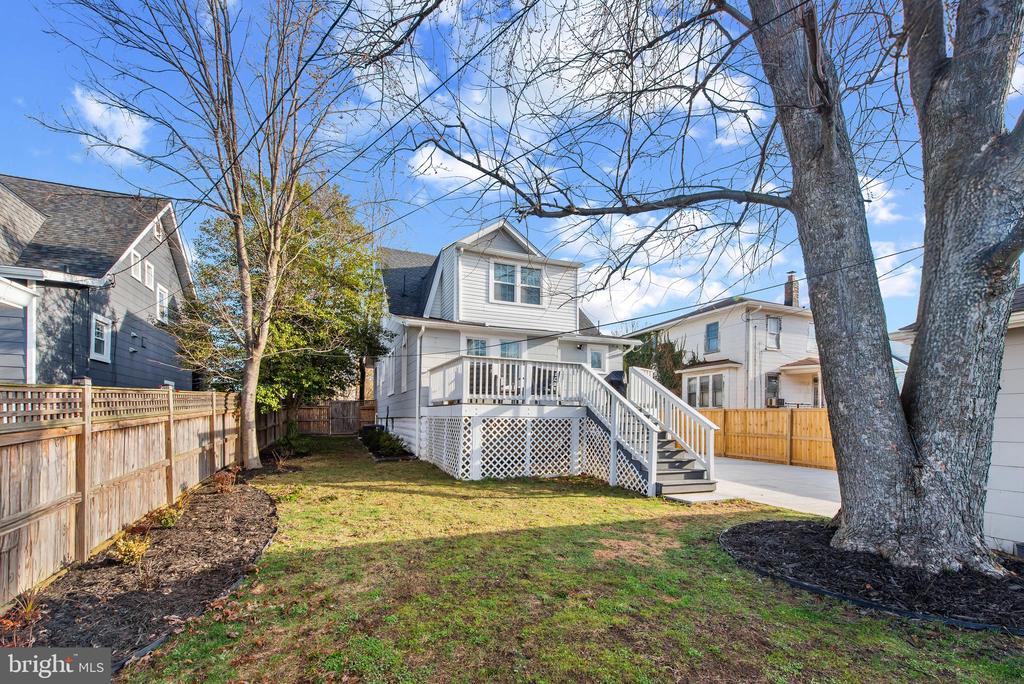 633 ANNESLIE ROAD