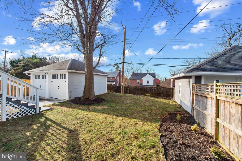633 ANNESLIE ROAD
