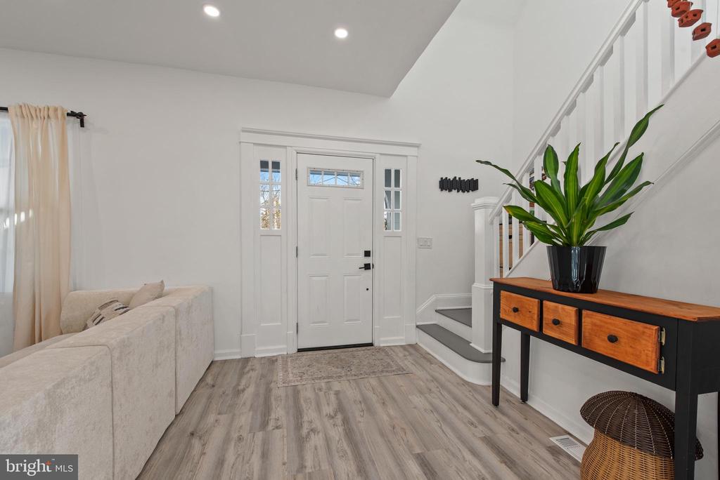 633 ANNESLIE ROAD